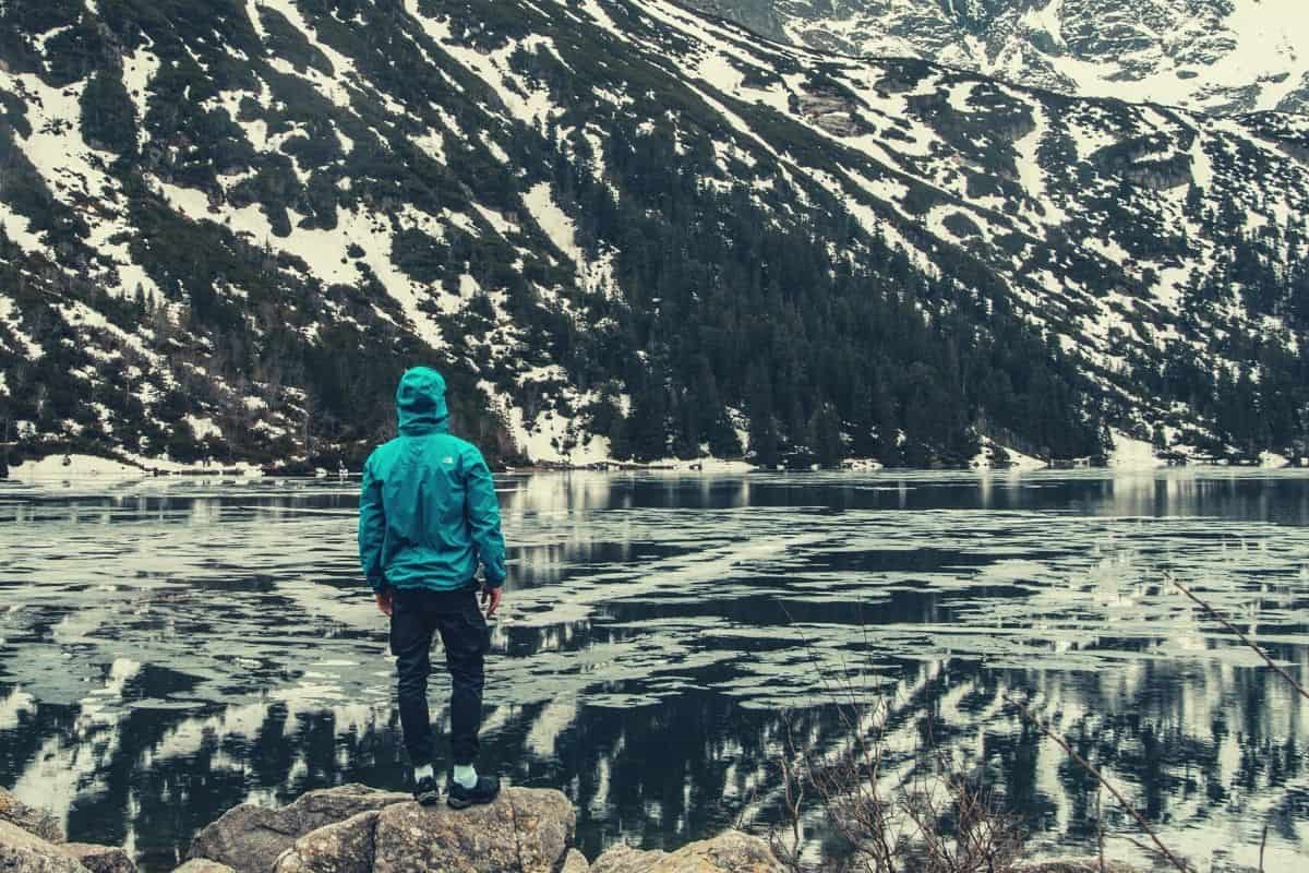 https://www.myopencountry.com/wp-content/uploads/2021/01/best-winter-hiking-pants-featimg.jpg